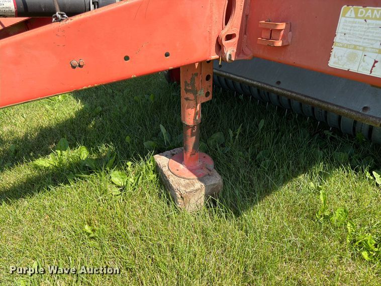 image for item EN0323 Krone KR160 round baler