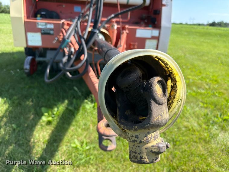 image for item EN0323 Krone KR160 round baler
