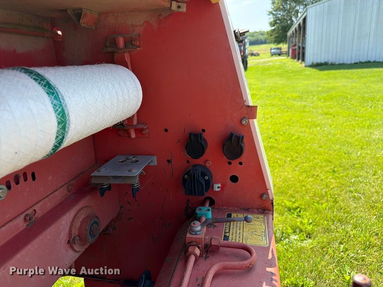 image for item EN0323 Krone KR160 round baler