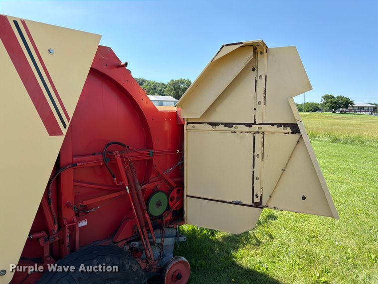 image for item EN0323 Krone KR160 round baler