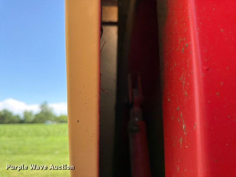 image for item EN0323 Krone KR160 round baler