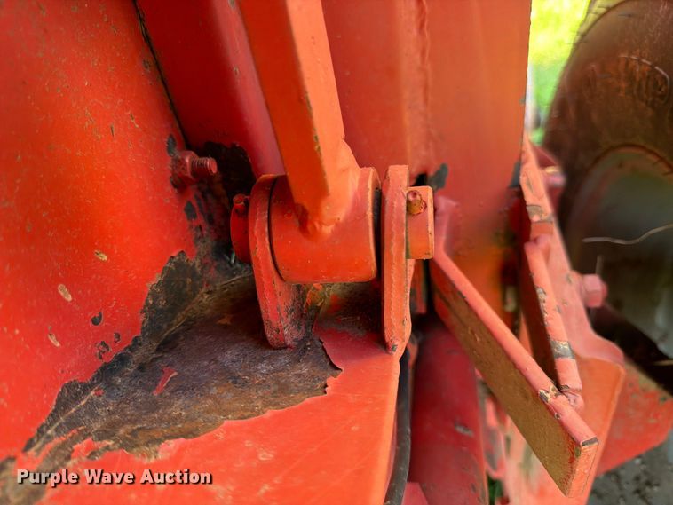 image for item EN0323 Krone KR160 round baler