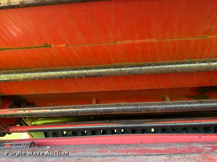 image for item EN0323 Krone KR160 round baler