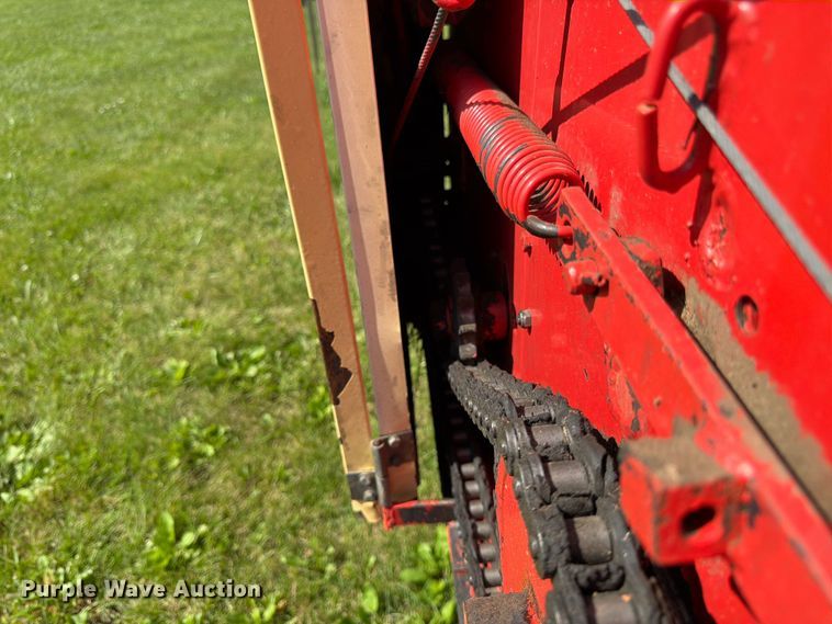 image for item EN0323 Krone KR160 round baler