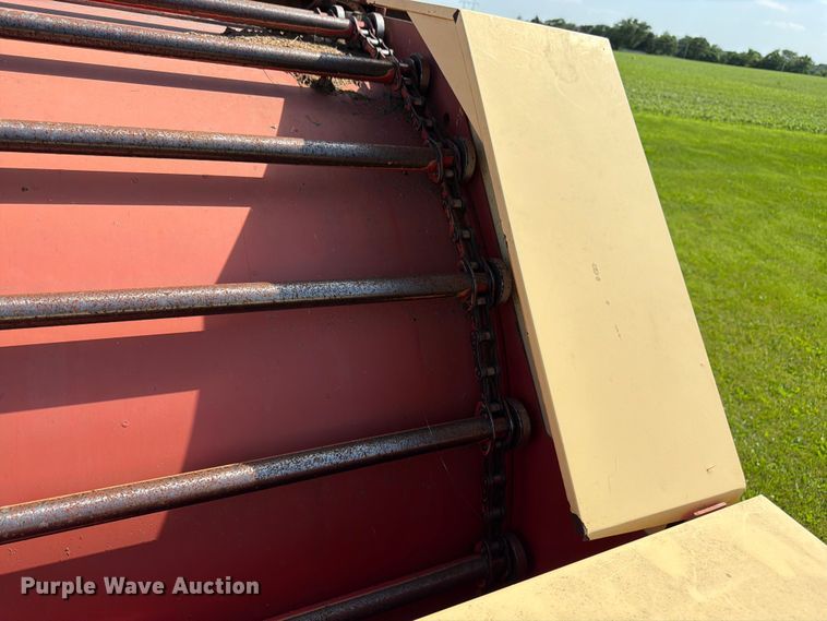 image for item EN0323 Krone KR160 round baler