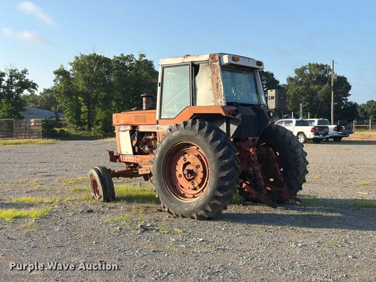 image for item EQ8001 International F-986 tractor