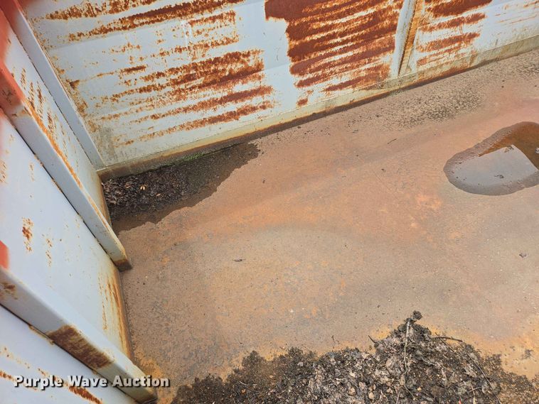 image for item ER1683 1981 International 1854 grain truck