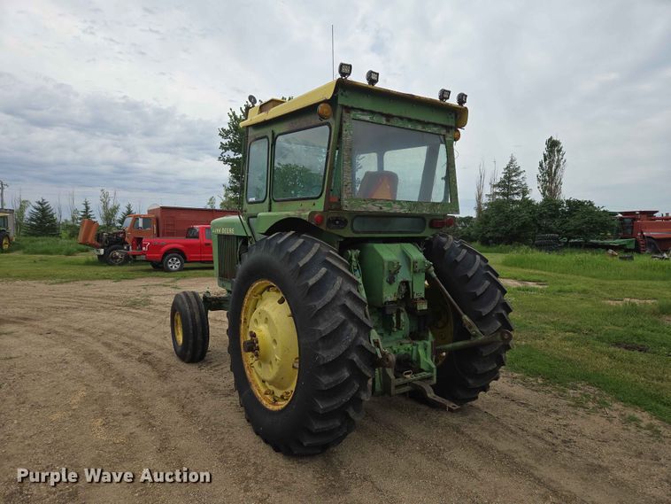 image for item ER1684 1971 John Deere 4620 tractor