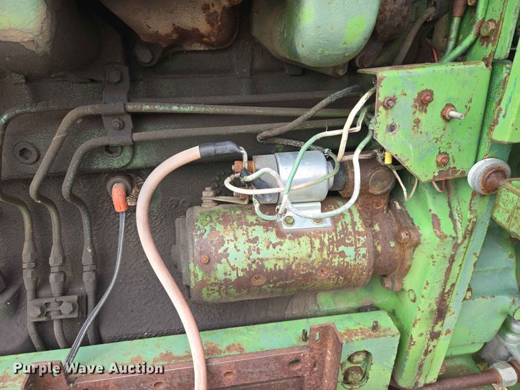 image for item ER1684 1971 John Deere 4620 tractor