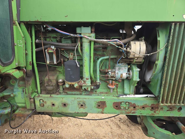 image for item ER1684 1971 John Deere 4620 tractor