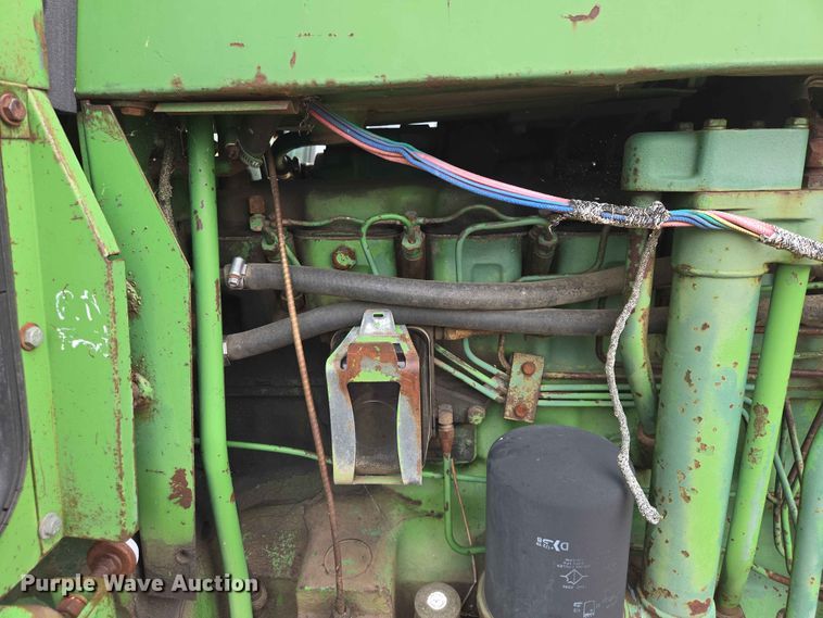 image for item ER1684 1971 John Deere 4620 tractor