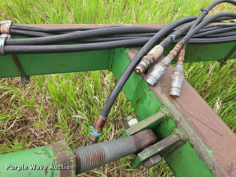 image for item ER1686 John Deere field cultivator