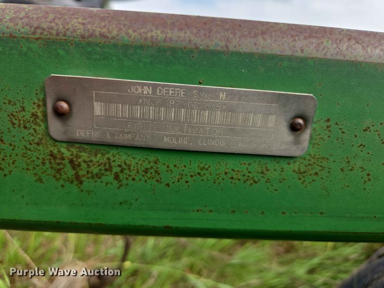 image for item ER1686 John Deere field cultivator