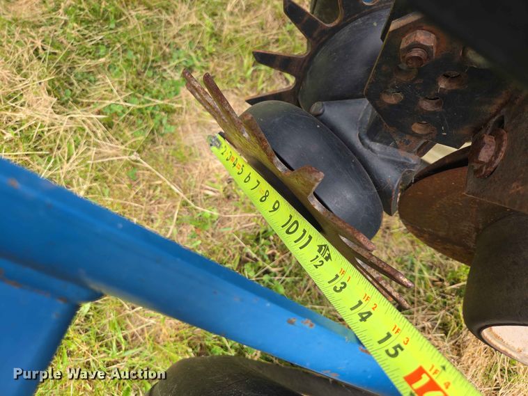 image for item ER1688 Kinze EF planter