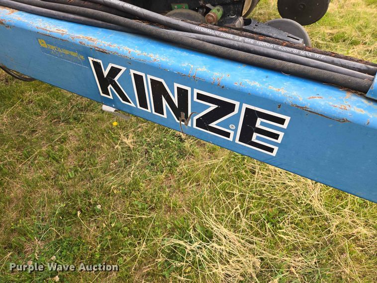 image for item ER1688 Kinze EF planter