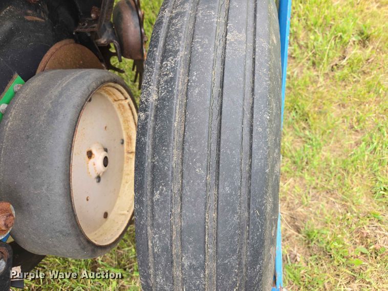 image for item ER1688 Kinze EF planter
