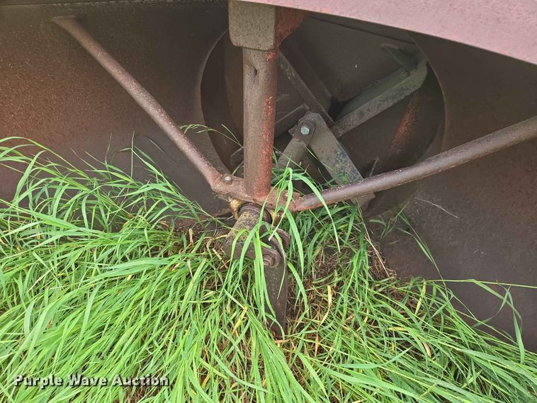 image for item ER1689 (2) snowblowers