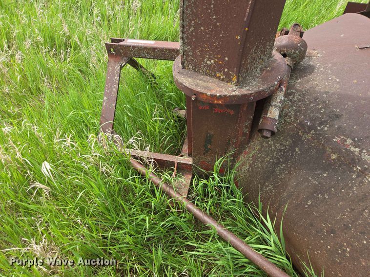 image for item ER1689 (2) snowblowers
