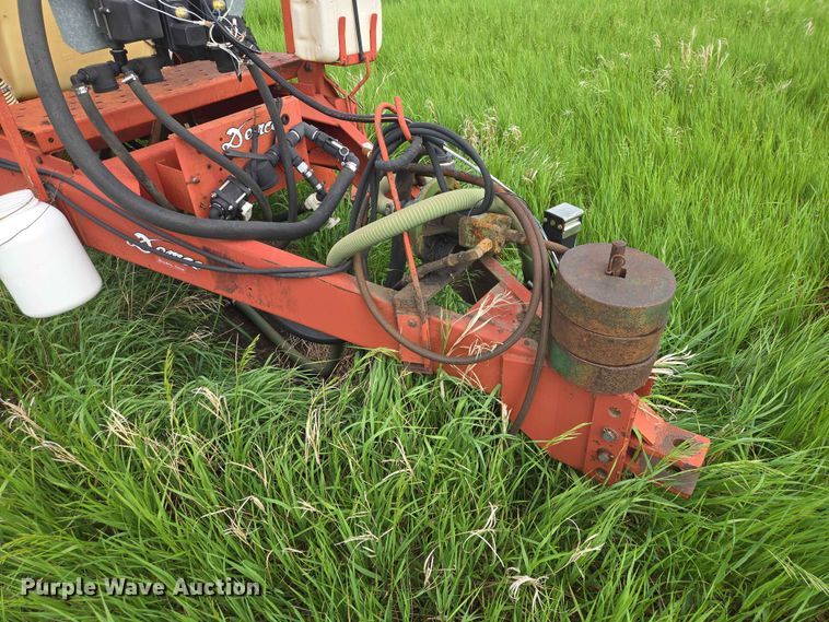 image for item ER1692 Demco HTH sprayer trailer