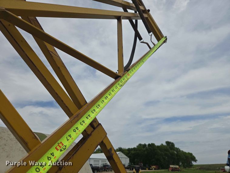 image for item ER1695 John Deere 250 sprayer