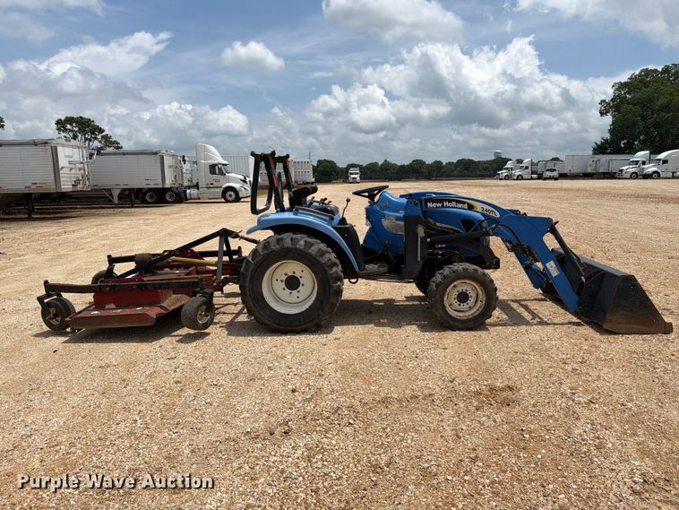 image for item ER3003 2006 New Holland TC34DA MFWD tractor