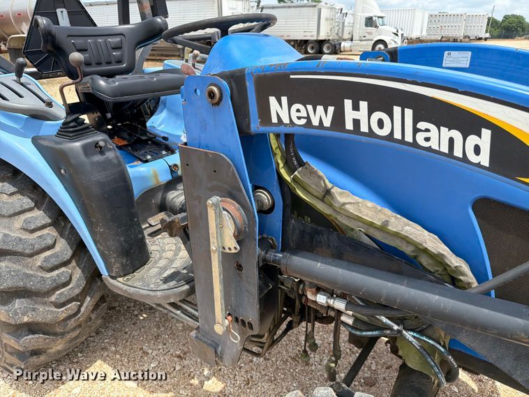 image for item ER3003 2006 New Holland TC34DA MFWD tractor