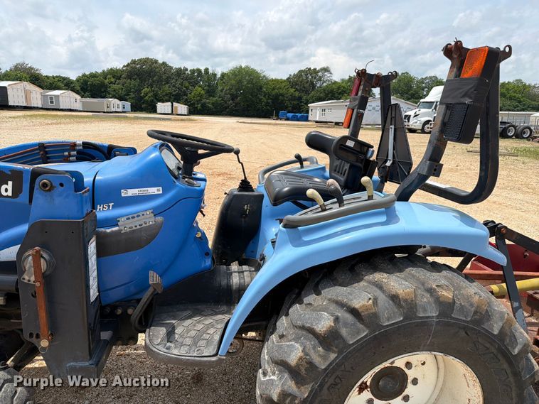 image for item ER3003 2006 New Holland TC34DA MFWD tractor