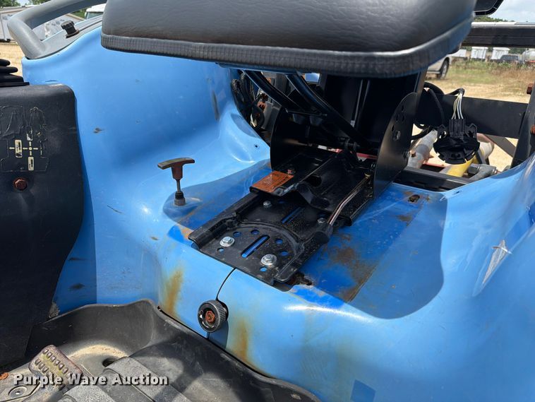 image for item ER3003 2006 New Holland TC34DA MFWD tractor