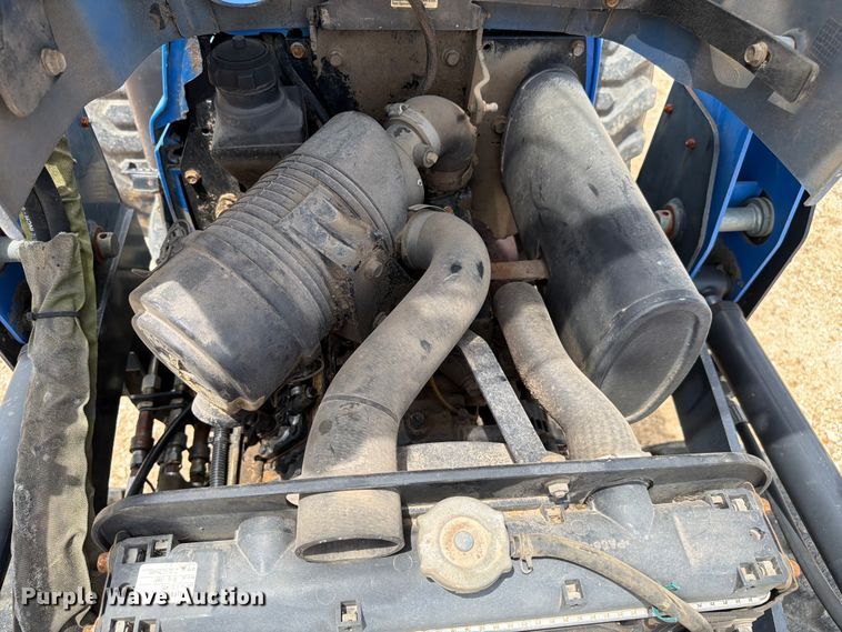 image for item ER3003 2006 New Holland TC34DA MFWD tractor