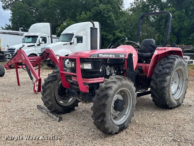 image for item ER3012 2011 Mahindra 6530 MFWD tractor