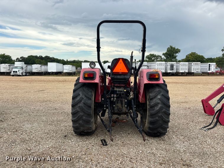 image for item ER3012 2011 Mahindra 6530 MFWD tractor
