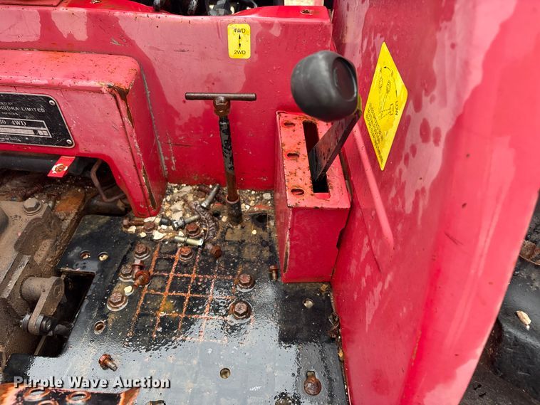 image for item ER3012 2011 Mahindra 6530 MFWD tractor