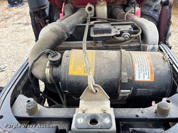 image for item ER3012 2011 Mahindra 6530 MFWD tractor