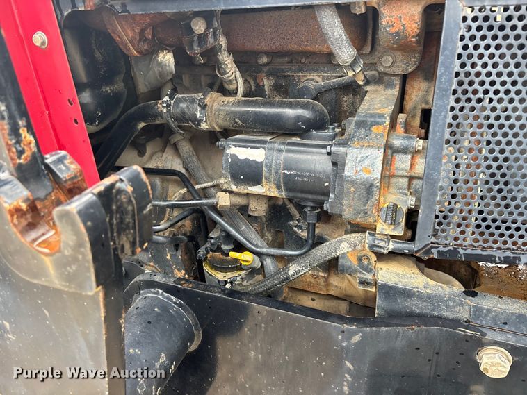 image for item ER3012 2011 Mahindra 6530 MFWD tractor