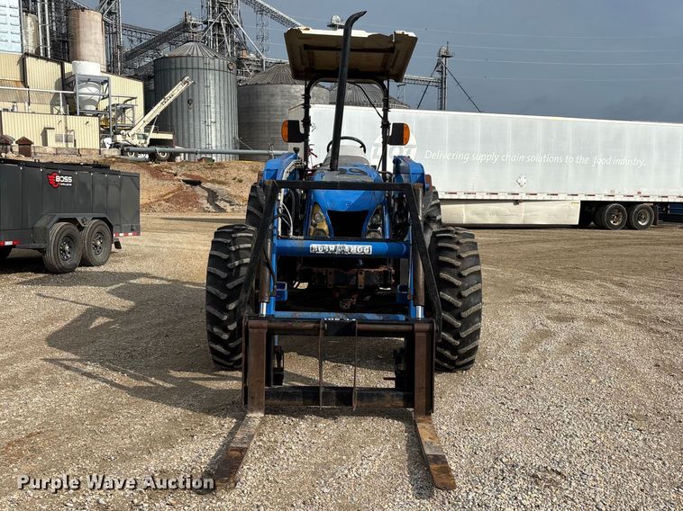 image for item ER3027 2004 New Holland TL90A MFWD tractor