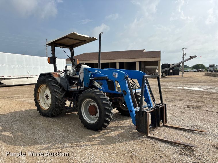 image for item ER3027 2004 New Holland TL90A MFWD tractor