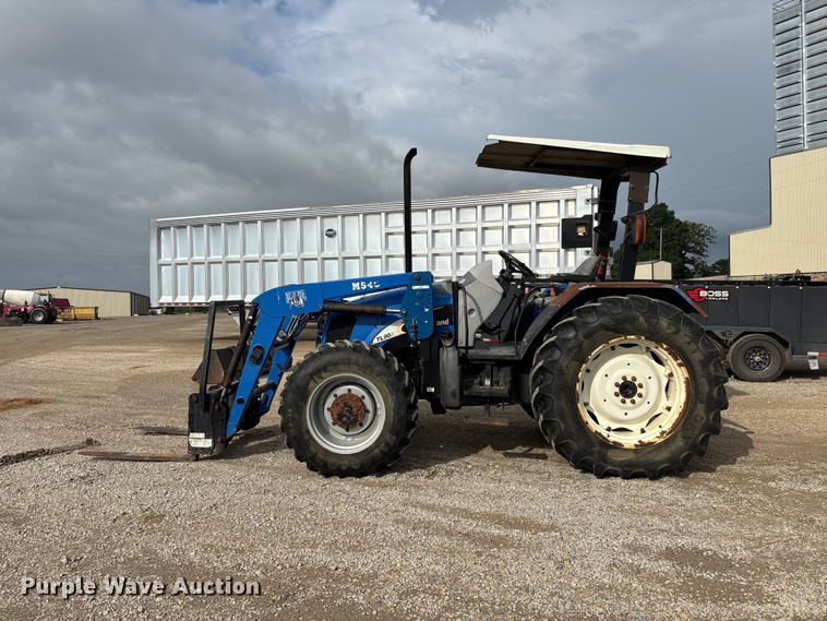 image for item ER3027 2004 New Holland TL90A MFWD tractor