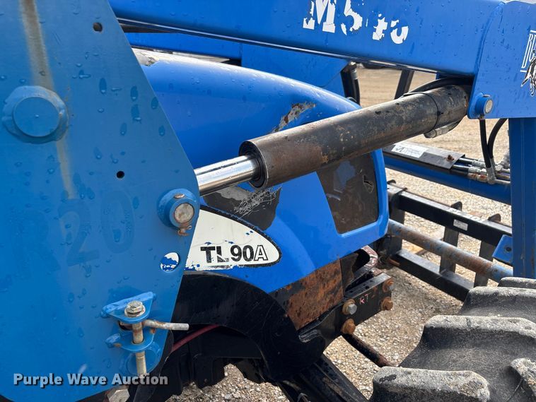 image for item ER3027 2004 New Holland TL90A MFWD tractor