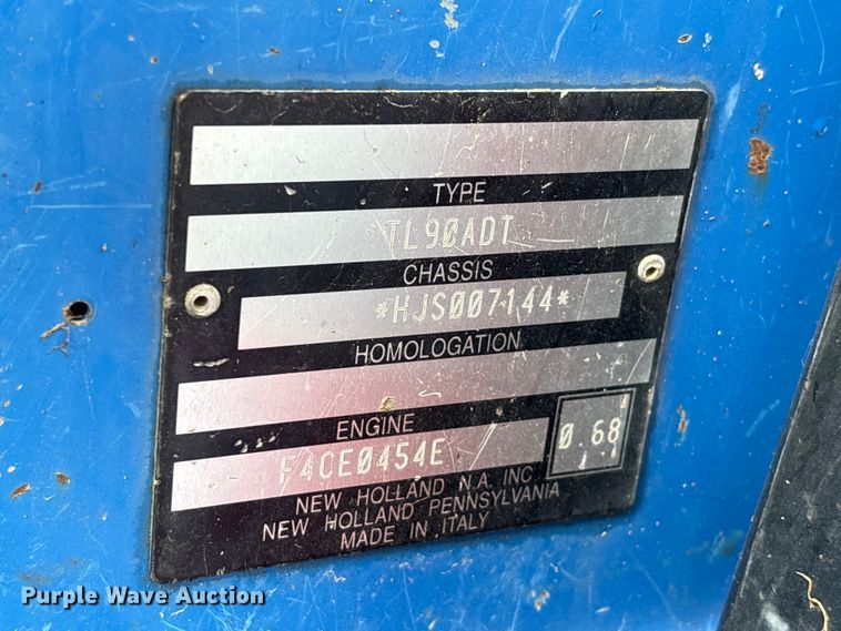 image for item ER3027 2004 New Holland TL90A MFWD tractor