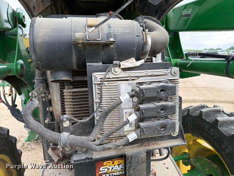 image for item ER3031 2017 John Deere 5065E MFWD tractor