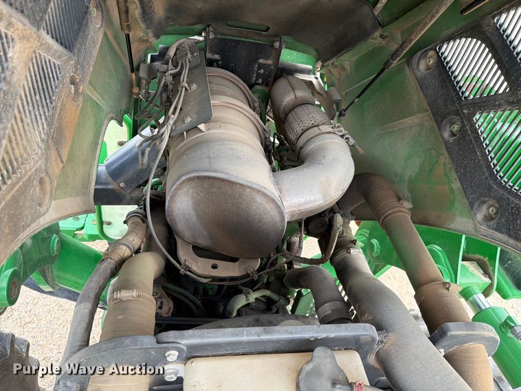 image for item ER3031 2017 John Deere 5065E MFWD tractor