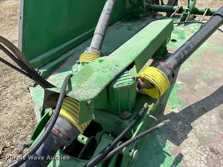 image for item ER3032 2014 John Deere batwing rotary mower