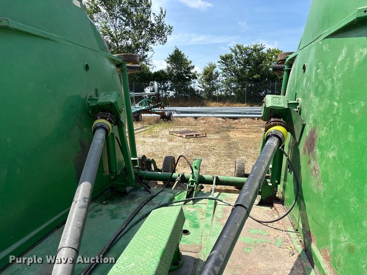 image for item ER3032 2014 John Deere batwing rotary mower