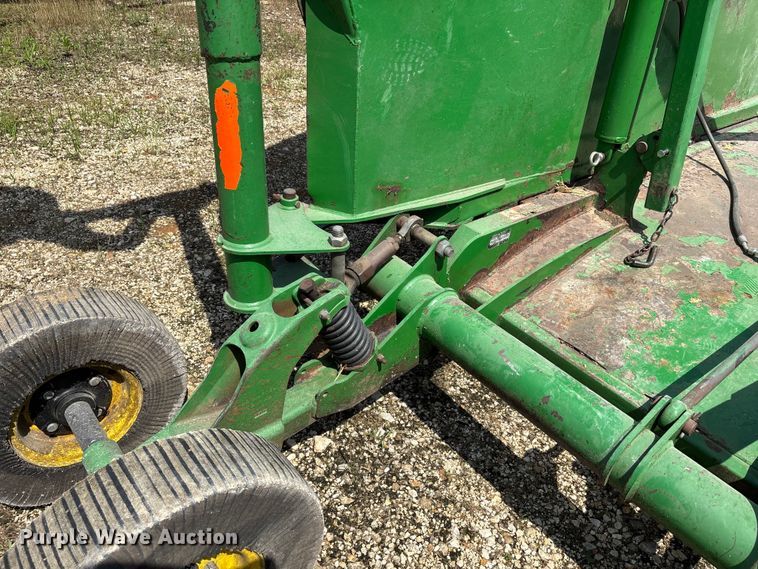 image for item ER3032 2014 John Deere batwing rotary mower