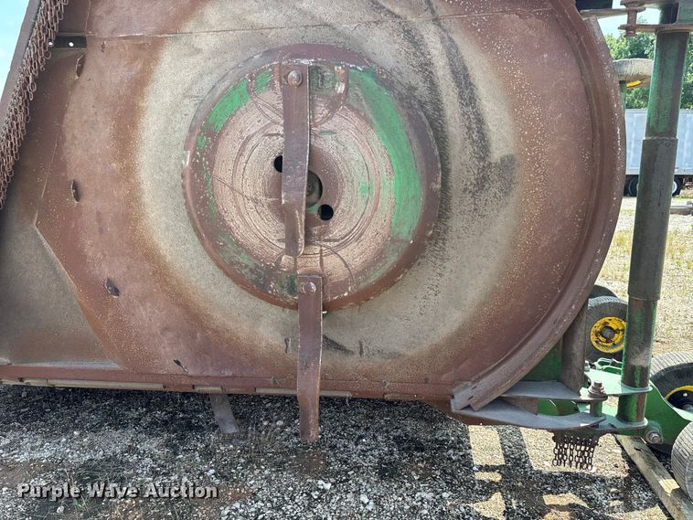 image for item ER3032 2014 John Deere batwing rotary mower