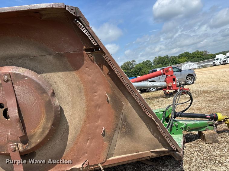 image for item ER3032 2014 John Deere batwing rotary mower