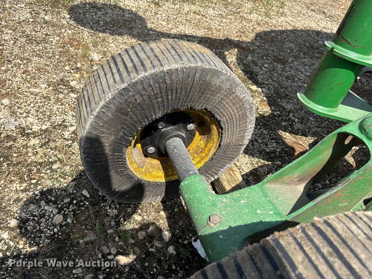 image for item ER3032 2014 John Deere batwing rotary mower