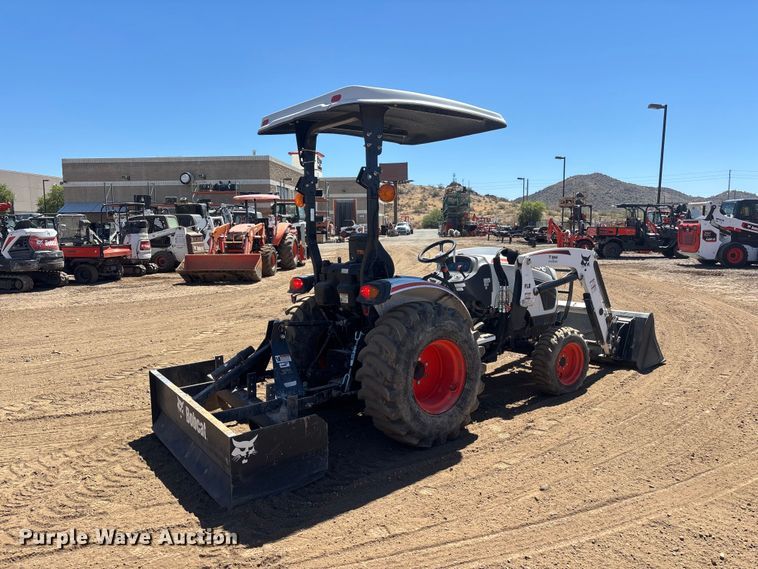 image for item ER7643 2023 Bobcat CT2040 MFWD tractor