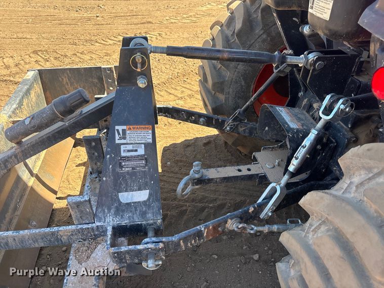 image for item ER7643 2023 Bobcat CT2040 MFWD tractor