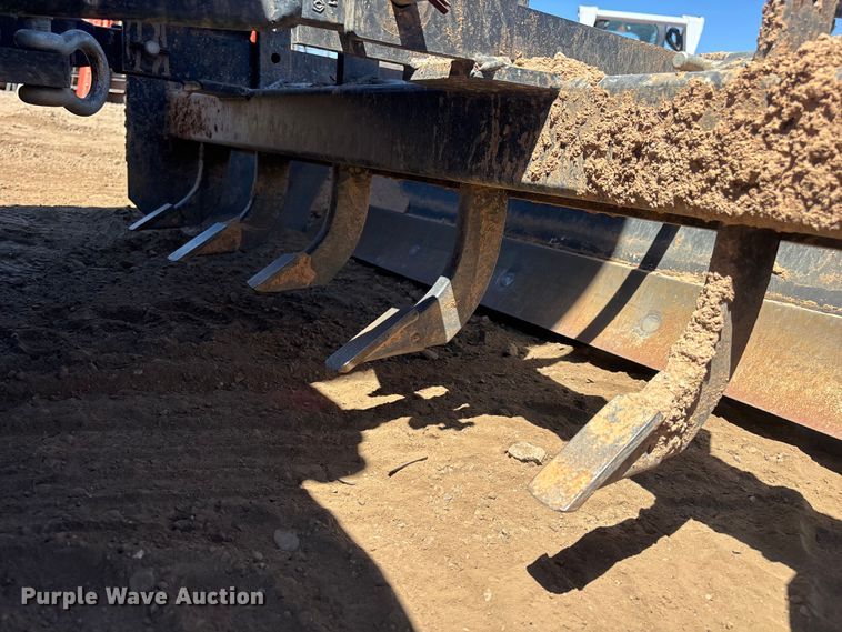 image for item ER7643 2023 Bobcat CT2040 MFWD tractor